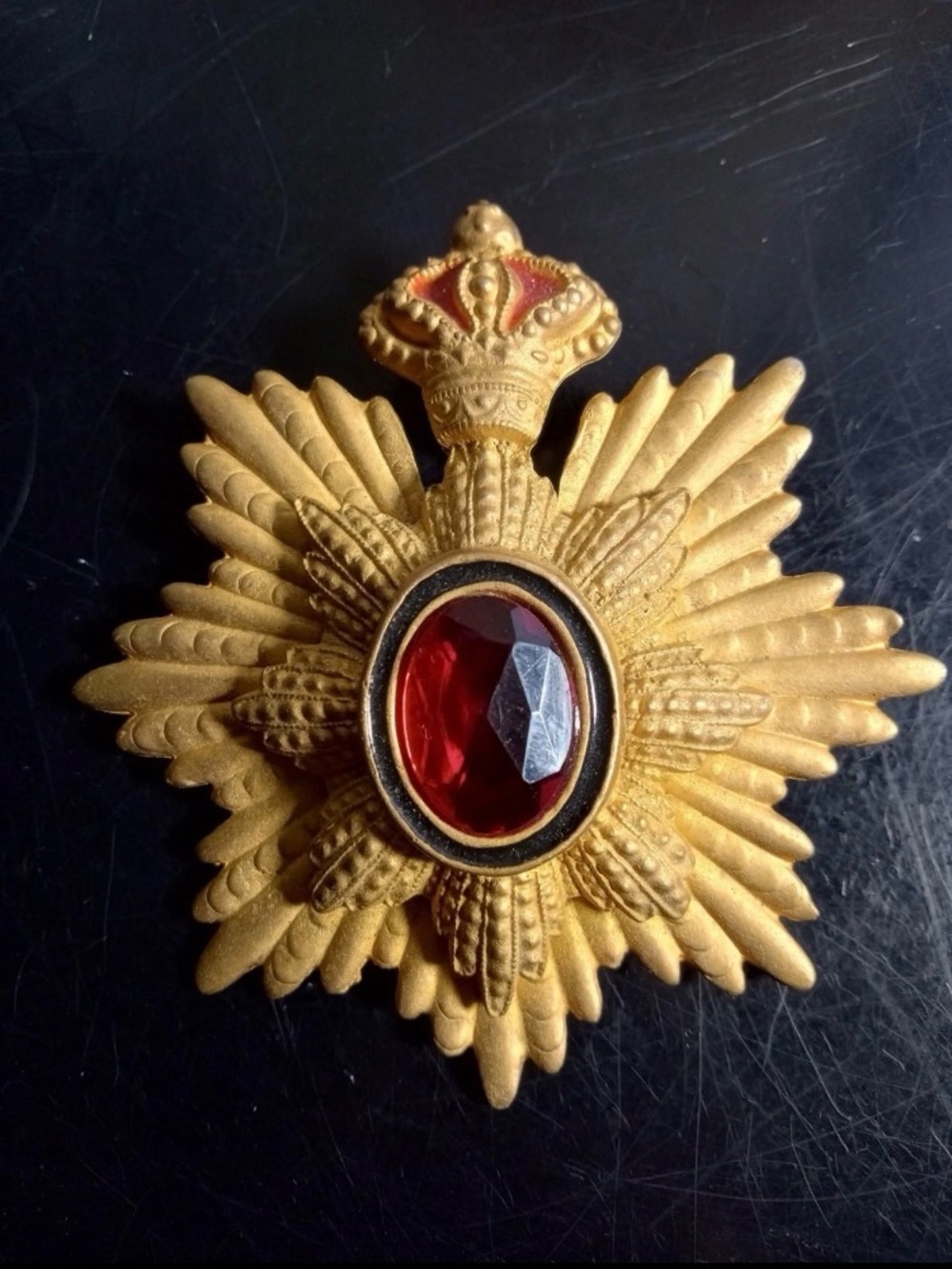 Carolee Matte Tone Crown Starburst Red Rhinestone Statement Pendant/Broochg